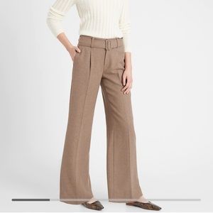 NWT Banana Republic High-rise Slim Wide Leg Pant